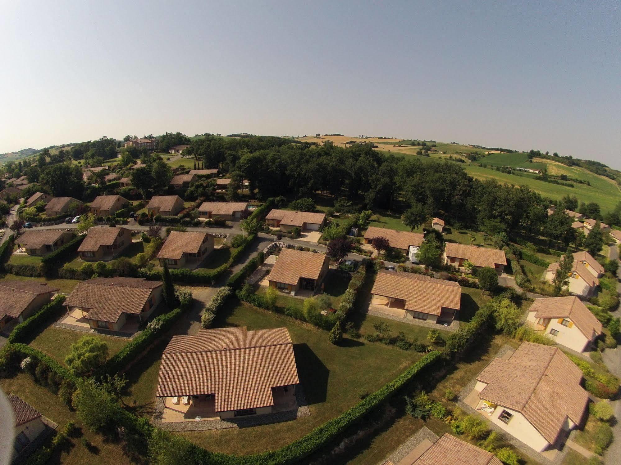 Lombez Residence Chateau De Barbet מראה חיצוני תמונה